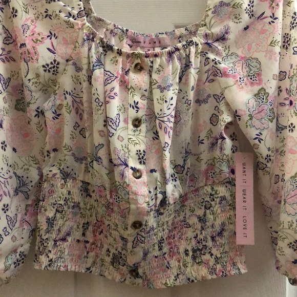 NWT Women’s Summer Light Crop Top in Pretty Design in Medium M - Picture 4 of 8